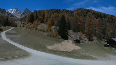 immagine della webcam nei dintorni di Monte Spinale: webcam Peio