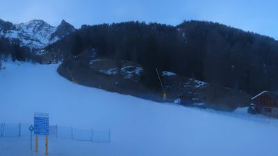 immagine della webcam nei dintorni di Monte Spinale: webcam Peio