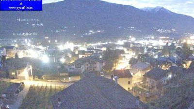 immagine della webcam nei dintorni di Val Masino: webcam Montagna in Valtellina