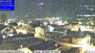 immagine della webcam nei dintorni di Val Masino: webcam Montagna in Valtellina