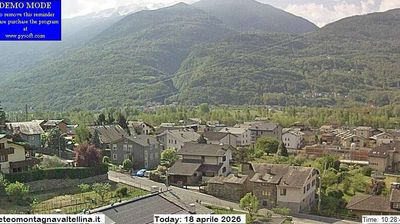 immagine della webcam nei dintorni di Rifugio Calvi Laghi Gemelli: webcam Montagna in Valtellina