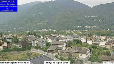 immagine della webcam nei dintorni di Val Masino: webcam Montagna in Valtellina