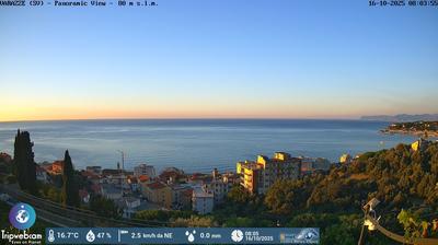 immagine della webcam nei dintorni di Savona: webcam Varazze