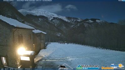 immagine della webcam nei dintorni di Monte Gomito: webcam Cimoncino