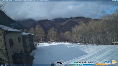 immagine della webcam nei dintorni di Abetone Cutigliano: webcam Cimoncino