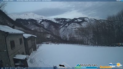 immagine della webcam nei dintorni di Piandelagotti: webcam Cimoncino