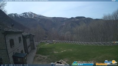 immagine della webcam nei dintorni di Doganaccia: webcam Cimoncino