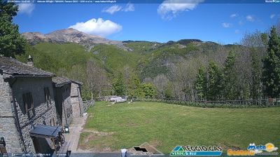 immagine della webcam nei dintorni di Pian Cavallaro: webcam Cimoncino