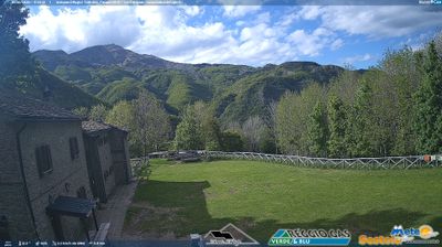 immagine della webcam nei dintorni di Canevare di Fanano: webcam Cimoncino