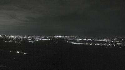 immagine della webcam nei dintorni di Torino Bric della Croce: webcam San Raffaele Cimena