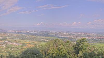 immagine della webcam nei dintorni di Castelnuovo Don Bosco: webcam San Raffaele Cimena