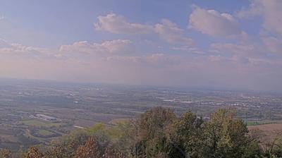 immagine della webcam nei dintorni di Venaria Reale: webcam San Raffaele Cimena