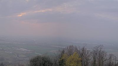 immagine della webcam nei dintorni di Pecetto Torinese: webcam San Raffaele Cimena