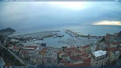 immagine della webcam nei dintorni di Chiusanico: webcam Costa D'Oneglia