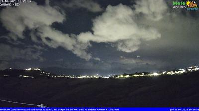 immagine della webcam nei dintorni di Pineto: webcam Canzano