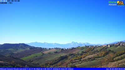 immagine della webcam nei dintorni di Scerne: webcam Canzano