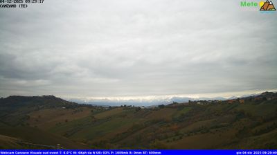 immagine della webcam nei dintorni di Teramo: webcam Canzano