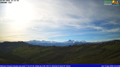 immagine della webcam nei dintorni di Roseto degli Abruzzi: webcam Canzano