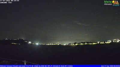 immagine della webcam nei dintorni di Prati di Tivo: webcam Canzano