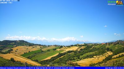 immagine della webcam nei dintorni di Campli: webcam Canzano