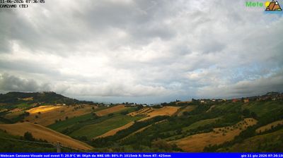 immagine della webcam nei dintorni di Morro d'Oro: webcam Canzano