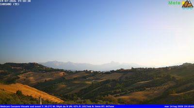 immagine della webcam nei dintorni di Alba Adriatica: webcam Canzano