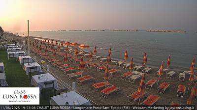 immagine della webcam nei dintorni di Villa Potenza: webcam Marina Faleriense