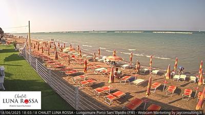 immagine della webcam nei dintorni di Scossicci: webcam Marina Faleriense