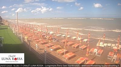 immagine della webcam nei dintorni di Castelfidardo: webcam Marina Faleriense