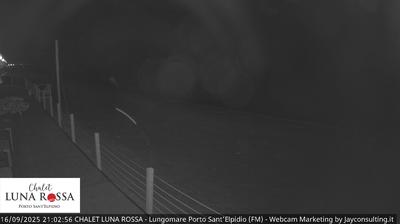 immagine della webcam nei dintorni di Scossicci: webcam Marina Faleriense