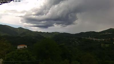 immagine della webcam nei dintorni di Riccò del Golfo di Spezia: webcam Carro
