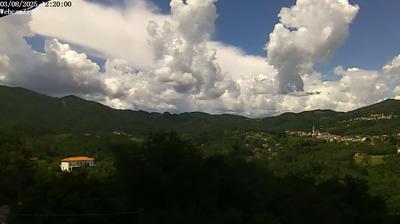 immagine della webcam nei dintorni di Borgo Val di Taro: webcam Carro
