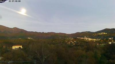 immagine della webcam nei dintorni di Borgo Val di Taro: webcam Carro