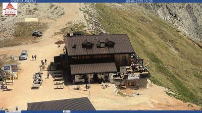 Preview delle webcam di Colle Santa Lucia › Nord-Ovest: Rifugio Averau