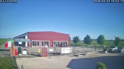 immagine della webcam nei dintorni di Lignano Sabbiadoro: webcam Porto Santa Margherita