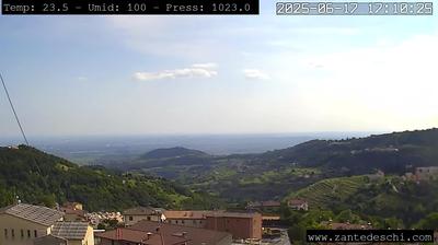 immagine della webcam nei dintorni di Passo delle Fittanze: webcam Marano di Valpolicella