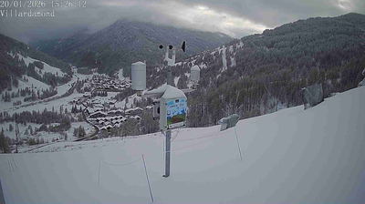 immagine della webcam nei dintorni di Sestriere: webcam Chesal