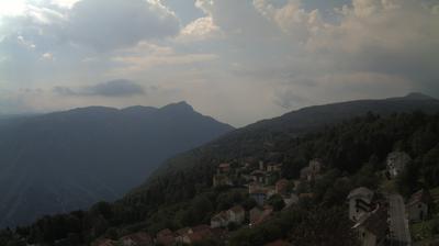 immagine della webcam nei dintorni di Passo Coe: webcam Tonezza del Cimone