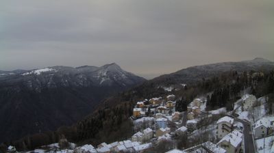 immagine della webcam nei dintorni di Lavarone: webcam Tonezza del Cimone