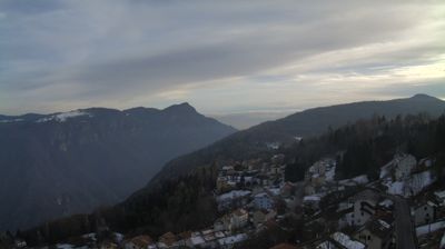 immagine della webcam nei dintorni di Recoaro Terme: webcam Tonezza del Cimone