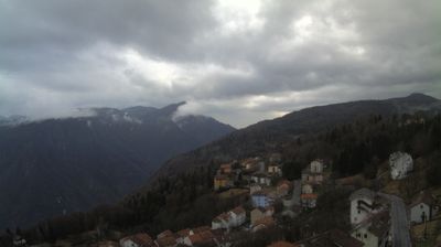 immagine della webcam nei dintorni di Calceranica al Lago: webcam Tonezza del Cimone