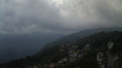 immagine della webcam nei dintorni di Laghi: webcam Tonezza del Cimone