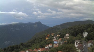immagine della webcam nei dintorni di Serrada: webcam Tonezza del Cimone