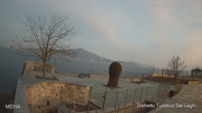 immagine della webcam nei dintorni di Pettenasco: webcam Meina