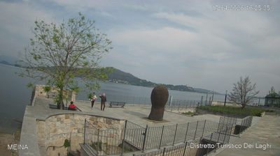 immagine della webcam nei dintorni di Comignago: webcam Meina