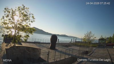 immagine della webcam nei dintorni di Madonna del Sasso: webcam Meina