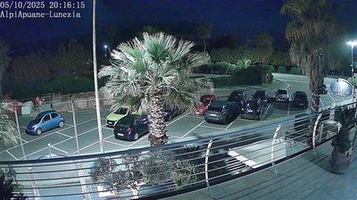 immagine della webcam nei dintorni di Forte dei Marmi: webcam Marinella