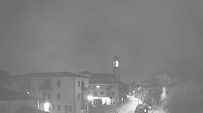 immagine della webcam nei dintorni di Monte Cornizzolo: webcam Albese con Cassano