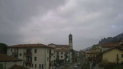 immagine della webcam nei dintorni di Lentate sul Seveso: webcam Albese con Cassano