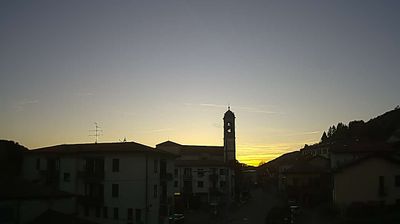 immagine della webcam nei dintorni di Lentate sul Seveso: webcam Albese con Cassano